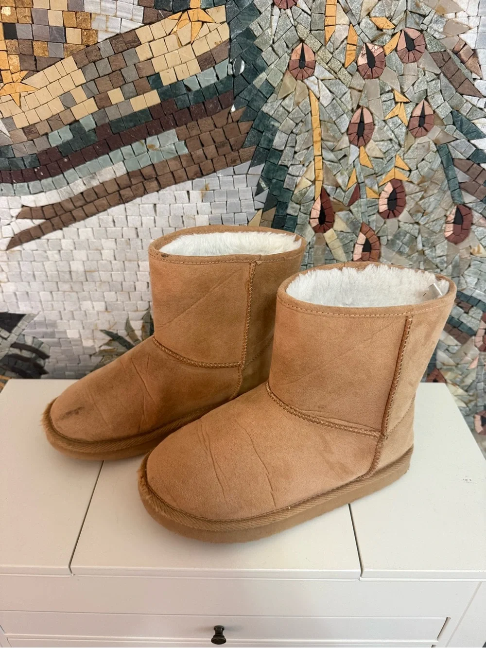 Old Navy Kids Tan Shearling-Lined Short Boots